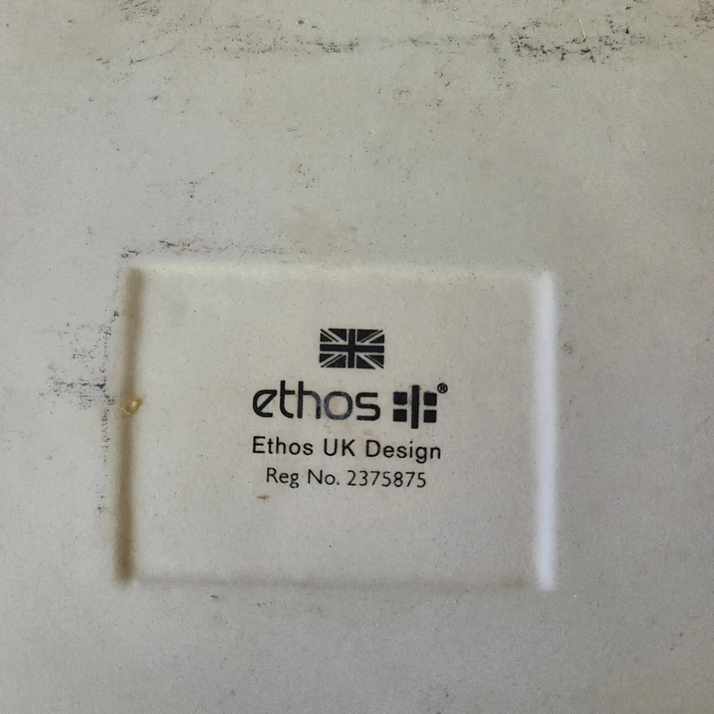 Ethos UK Design Aqua Cream Fluted Ceramic Rectangular Baking Serving Dish 10x12